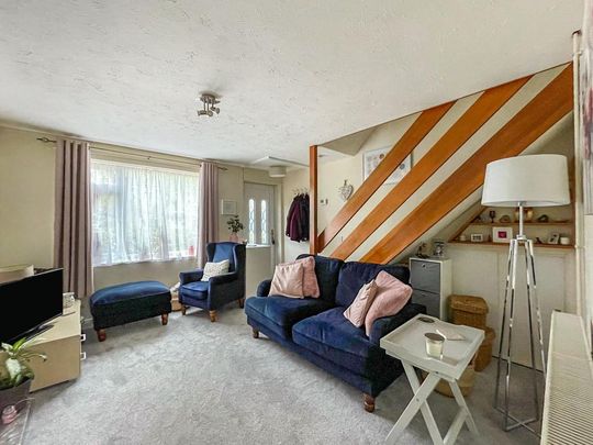 2 bedroom terraced house to rent - Photo 1