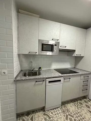 Calle Finisterre, Madrid, Community of Madrid 28029 - Photo 3