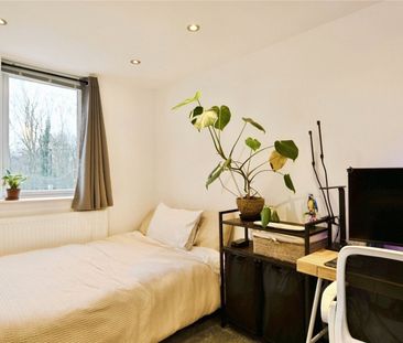 2 Bed Flat, Campbell Road, E3 - Photo 6