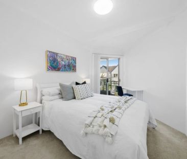 Prestigious Waterfront Living with Resort Style Facilities - Photo 4