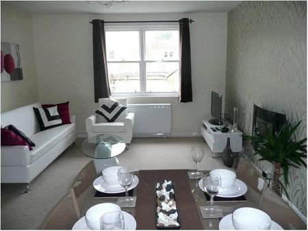 2 bedroom apartment to rent - Photo 3