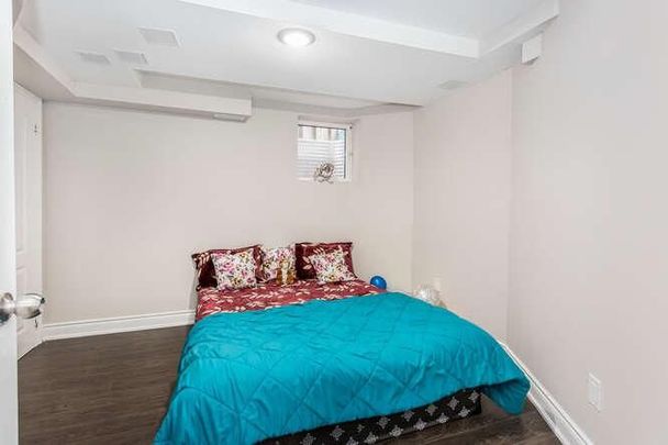 For Lease - 33 Early Street, Halton Hills, Ontario - Photo 1