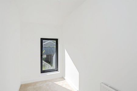 Heol Twrch, Lower Cwmtwrch, SWANSEA - Photo 3