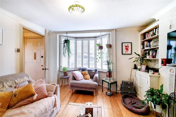 4 bedroom terraced house to rent - Photo 1