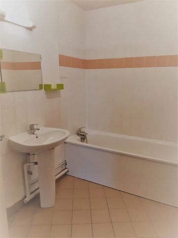 Appartement - T3 - JASSANS RIOTTIER - Photo 5