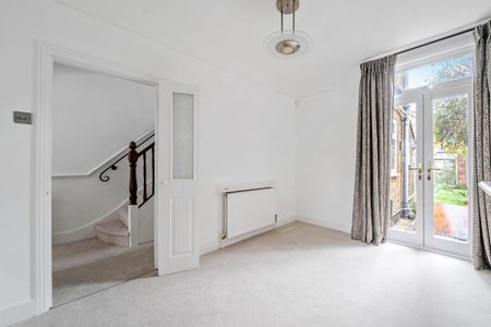 3 bedroom terraced house to rent - Photo 3