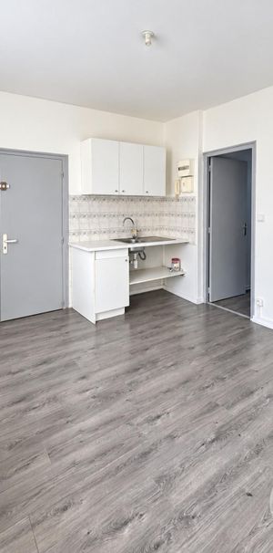 Location Appartement 2 pièces 23m² YZEURE 03400 - Photo 1