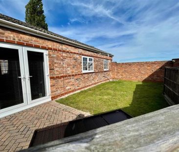 4 Bedroom Detached To Let - Photo 3