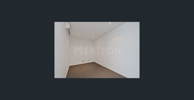 Spacious Apartment in Premium Southport Location - Photo 1