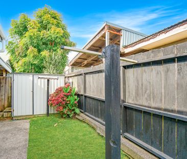 Charming 2-Bedroom in Prime Pukekohe Location - Photo 4