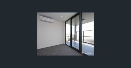 Live Where The Action Is. White Goods Included. - Photo 5