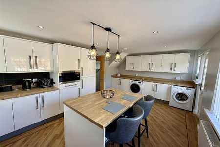51 Brooke Drive, Belfast BT11 9NJ - Photo 3