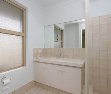 2/22 Kelsall Crescent, Manning - Photo 5