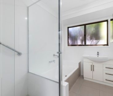 22 Dunleath Street, Durack QLD 4077 - House For Rent - $600 | Domain - Photo 6