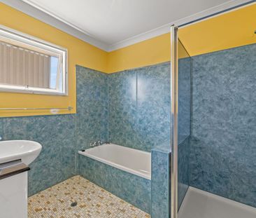 Look At This One! - Photo 6