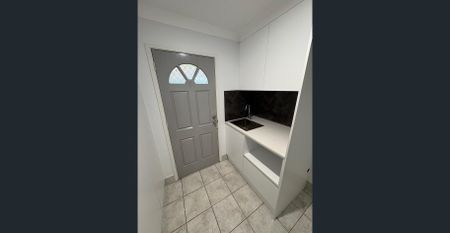 QUALITY RENOVATED HOME - Photo 5