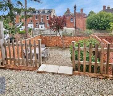 6 bedroom House To Let - Photo 1