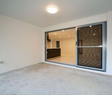 Spacious, Modern & Perfectly Located—A Must-See! - Photo 1