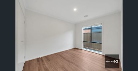 Modern Family Home with Future Melton Hospital - Photo 4