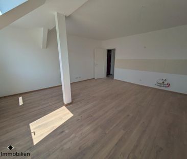 ++ jetzt zuschlagen! - wunderschöne 2-Raum DG-Wohnung mit Balkon - ... - Photo 1