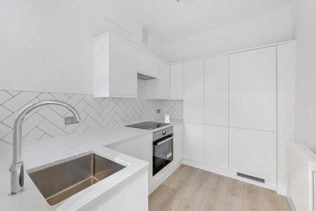 Studio to rent - Photo 5