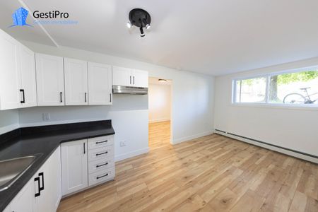 2375-2475 d’Alger / 2465 Père-Lelièvre - Photo 4