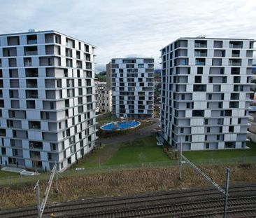 Appartement de 2.5 pièces au 9ème étage avec vue ! - Photo 1