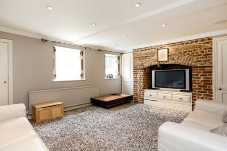 5 bedroom terraced house to rent - Photo 2