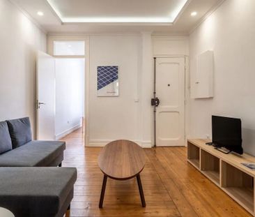 Rua Carlos Ribeiro, Lisbon, Lisbon 1170-077 - Photo 6