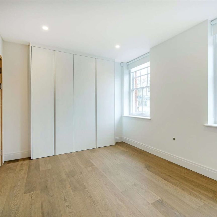 1 bedroom, 1 bathroom apartment in the heart of Marylebone. - Photo 1