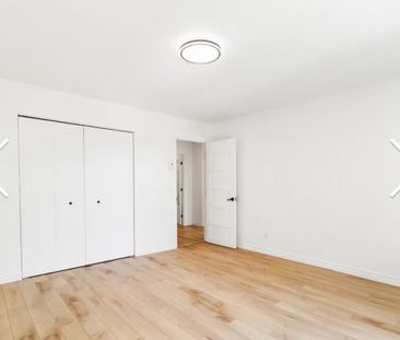 beau condo 4 1/2 rénové , lumineux à louer à Brossard - Photo 3
