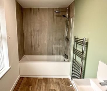 1 bedroom in a house share to rent - Photo 5