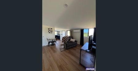 Furnished Studio, Electricity Included and Weekly Cleaning - Photo 5