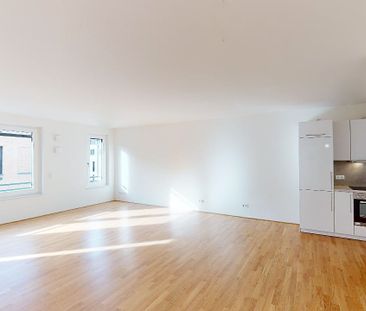 Ideal für Singles: gemütliche 2-Zimmer-Wohnung mit EBK und Balkon - Photo 1