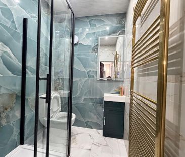 4 bedroom terraced house to rent - Photo 6