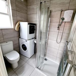 West Green Road, London N15 - Photo 2