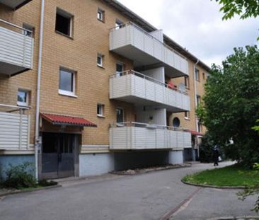 Decembergatan 3 - Foto 1