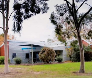 Single Room in a multi-share unit - Photo 5