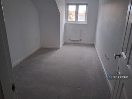 2 bedroom flat to rent - Photo 3