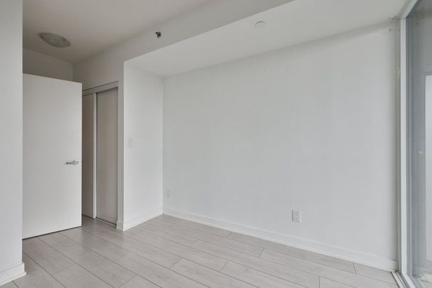 For Lease - 3210 Dakota Common Unit# A605, Burlington, Ontario - Photo 1