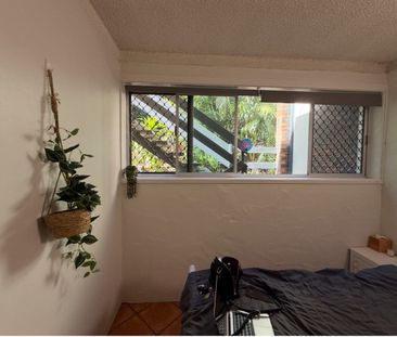 Burleigh Heads - Photo 3