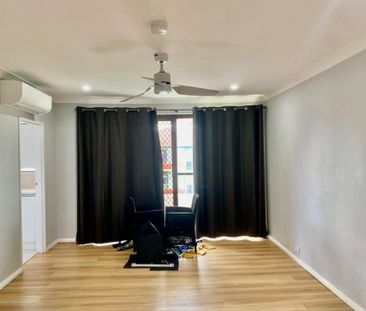 Fully Renovated Unit - Photo 2