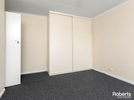 63 Warring Street, Ravenswood TAS 7250 - House For Rent | Domain - Photo 3