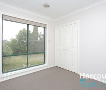 A Beautiful Blend of Comfort and Convenience - Photo 4