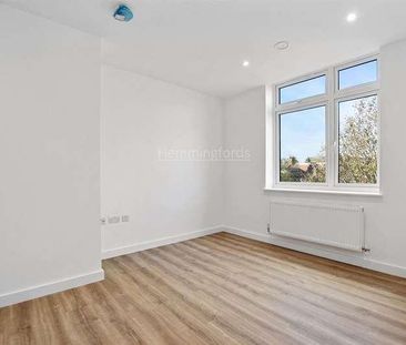 Solent Lodge, Green Lanes, Palmers Green, N13 - Photo 6