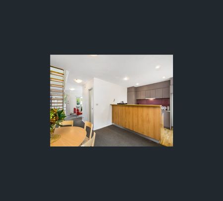 7/208A St Johns Road, Forest Lodge, NSW 2037 - Photo 4