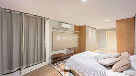 Apartamento Garden com 3 quartos e 174m² para alugar em Vila Assunção, Porto Alegre. - Foto 5