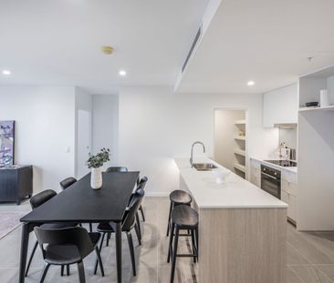 Break Lease – Premium Waterfront Living | Exceptional Amenities & U... - Photo 5