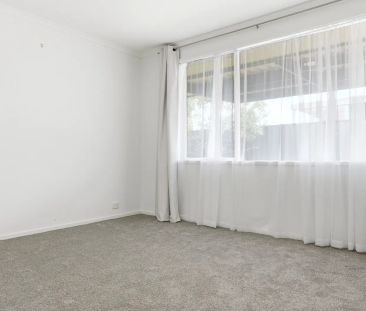 RENOVATED HOME FOR RENT IN WYNDHAM VALE - Photo 4