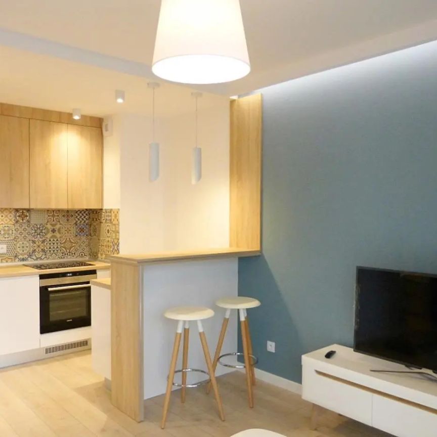 W sąsiedztwie parku Chorzowskim, parking i komorka - Photo 1